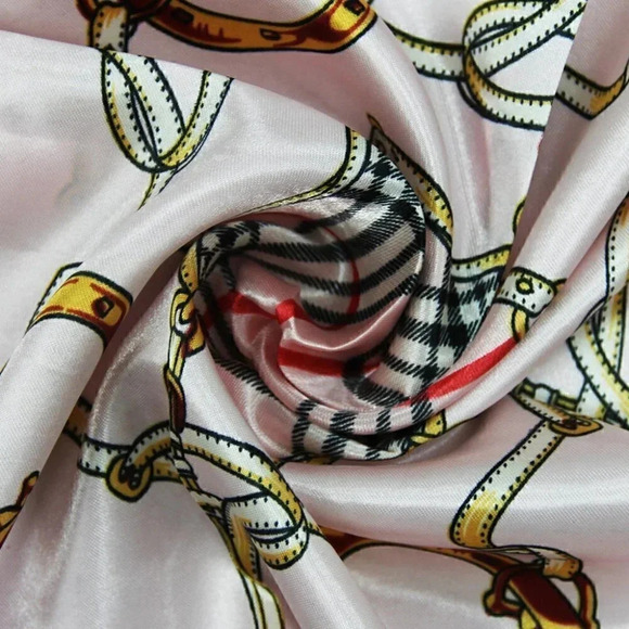 NWT WOMENS BABY PINK EQUESTRIAN SCARF - Picture 4 of 5